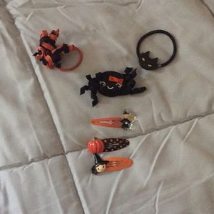 Children's Halloween Hair Clips And Hair Ties! 🎃